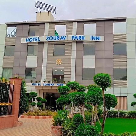 Sourav Park Inn Agra  Exterior foto